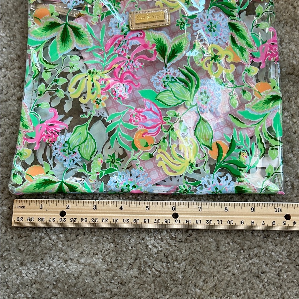 Lilly Pulitzer Vinyl Beach Day Pouch + Small Pouch NWOT - Picture 5 of 5